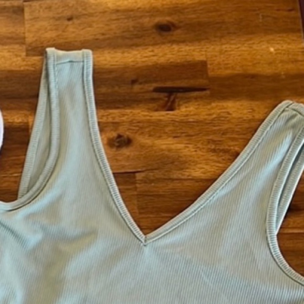 SHEIN and Heart & Hips -  Tank top bundle